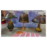 CHRISTMAS DECOR ORNAMENTS