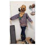 SCARECROW DECOR