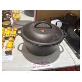 CAST IRON DUTCH OVEN