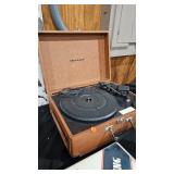 CROSLEY RECORD PLAYER