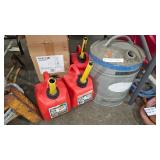 GAS / OIL CAN LOT