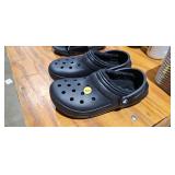 CROCS SHOES