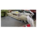 PLYMOTH FURY DIE CAST CAR