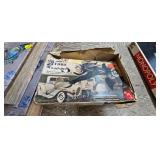VINTAGE MODEL CAR