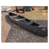 BUFFALO CANOE W PADDLES