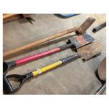 (3) SPADE SHOVELS
