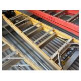6’ FIBERGLASS STEP LADDER