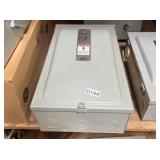 I-T-E ENCLOSED SWITCH 100 AMP BOX