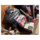 SHOP VAC WITH ATTACHMENTS
