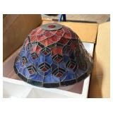 STAINED GLASS LAMP