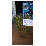 WILLIAMSBURG GREEN GLASSES