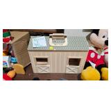 MELISSA AND DOUG BARN TOY