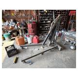 HYDRAULIC ENGINE LIFT