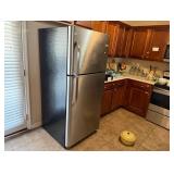 CROSLEY STAINLESS REFRIGERATOR