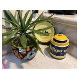 DECORATIVE PLANTER, CANISTER, CHICKEN PLATE