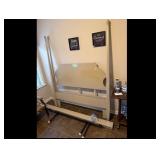 QUEEN PENCIL POST BED