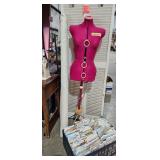 DRESS FORM / SEWING PATTERNS