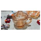 MEASURING CUP / JUICER