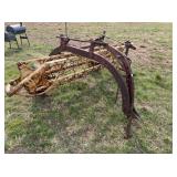 NEW HOLLAND 56 HAY RAKE