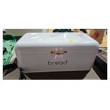 BREAD BOX
