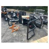 SKID STEER BALE SQUEEZE