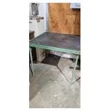 CARD TABLE