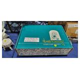 MYSTERY DISNEY BOX