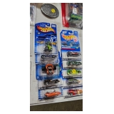 HOT WHEELS