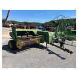 JOHN DEERE 336 SQUARE BALER