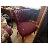 UPHOLSTERED CHAOR