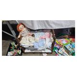 DOLL BED / DOLL / CLOTHES