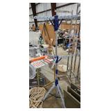 CLOTHES RACK
