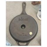 CAST IRON SKILLET