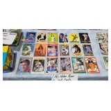 NOLAN RYAN BASEBALL CARD LOT