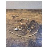 GOLD TONE JEWELRY LOT