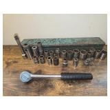 SOCKET AND WRENCH SET