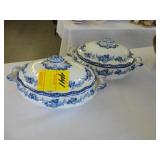 Pair of Booths lidded sauce tureens in Rosette