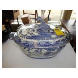 19th Century, lidded ironstone Blue Willow