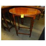 Oval, petite, barley twist, oak table