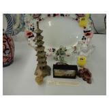 Lot of seven, Oriental bits, including Quan Yen