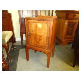 Chippendale, mahogany, single door, nightstand