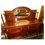 Mirror back, mahogany, sideboard with tear drop