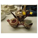 Three piece Satsuma tea set