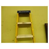 8' Louisville yellow ladder