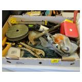 Miscellaneous box lot of various tools