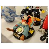 Goofy telephone