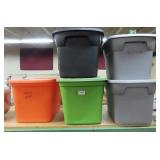 5 Plastic Totes w/ Lids