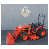 Kubota BX3200 Tractor w/ Loader