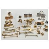 Costume Hunt Jewelry Horses & Foxes Etc