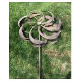 Lawn And Garden Whirligig